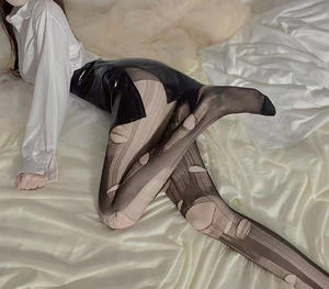 2024 pantimedias populares al por mayor medias de seda sexis desechables rasgadas a mano ultrafinas para mujeres - Product Image 4