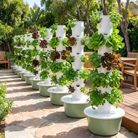 Système de culture hydroponique vertical commercial facile à installer, avec pompe et éclairage LED pour la culture de légumes à feuilles.