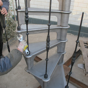 Kit d'<span class=keywords><strong>escalier</strong></span> intérieur moderne en colimaçon utilisé pour les villas Installation de bricolage Matériau en fer - Product Image 6