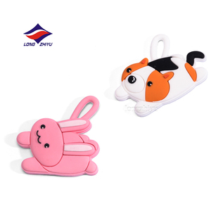 Longzhyu 20 साल pvc कुंजी चेन आपूर्तिकर्ता थोक रचनात्मक सिलिकॉन pvc कीचेन पेलेंट 2 डी फ्लैट प्यारा कीचेन कस्टम - Product Image 3