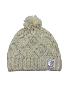 Wholesale Shining Silver Cable Beanie with Leather Patch and Silicone Printing 56-58cm Online <b>POM</b> <b>POM</b> Method - Product Image 2