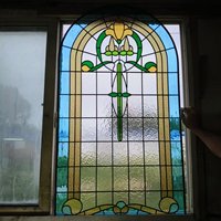 Feuilles de vitrail traditionnelles au plomb pour la restauration religieuse et la création artistique, panneaux de vitrail aux couleurs vibrantes