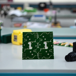 Nhà máy tùy chỉnh bán buôn fr4 PCB 1.2 mét độ dày cho thể thao xem GPS mô-đun in bảng mạch một cửa pcba dịch vụ - Product Image 5