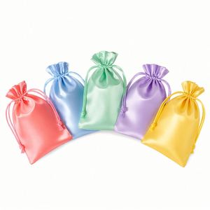 Pochette en satin coloré avec cordon de serrage, sac d'emballage pour bijoux en soie pour bracelet et boucles d'oreilles - Product Image 5