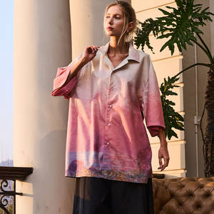 Ropa de calle de tendencia de verano para hombre camisa rosa de satén de manga corta con estampado de pintura al óleo de dibujos animados sueltos de media manga - Product Image 1