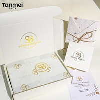 Boîte d'emballage rigide en carton personnalisée Tanmei avec fermeture à cordon, motif gaufré, pochette pour le rangement des bijoux