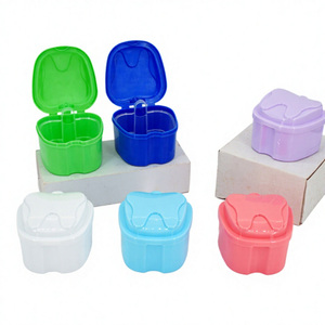 Estuche Lavable para Dentaduras Postizas con Colador, Diseño Europeo, para <span class=keywords><strong>Invisalign</strong></span> y Retenedores - Product Image 4