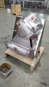 Laminoir à pâte de table commercial, machine à presser la pâte à pizza, machine manuelle de traitement de la pâte à pain et de la pâtisserie - Product Image 3
