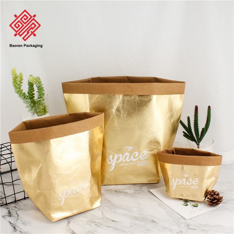 โกลเด้น