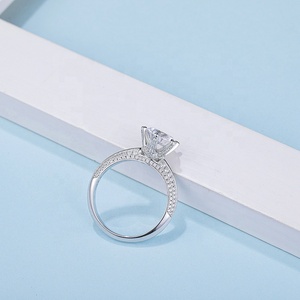 Anillo de Moissanita Redonda Brillante de 2 Quilates, Color D, VVS1, Plata 925, Chapado en Oro de <span class=keywords><strong>18K</strong></span>, para Compromiso, Boda, Regalo - Product Image 6