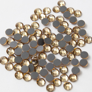 Bán buôn nhà máy bán strass SS6 SS10 SS16 ss20 SS30 <span class=keywords><strong>hotfix</strong></span> sắt trên <span class=keywords><strong>DMC</strong></span> Đen sửa chữa nóng <span class=keywords><strong>Rhinestone</strong></span> với số lượng lớn cho quần áo - Product Image 4