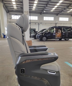 Sièges de voiture confortables pour l'intérieur automobile, avec accoudoir réglable - Product Image 3