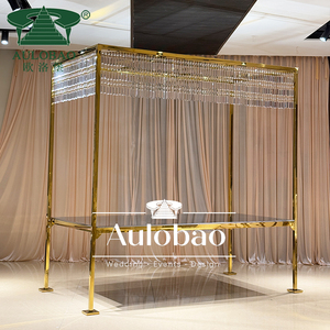<span class=keywords><strong>Tavolo</strong></span> da sposa per sposi a forma di rettangolo superiore <span class=keywords><strong>in</strong></span> <span class=keywords><strong>vetro</strong></span> <span class=keywords><strong>bianco</strong></span> per il ricevimento di nozze - Product Image 3