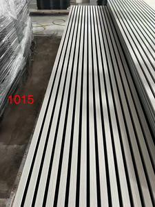 Paneles <span class=keywords><strong>de</strong></span> pared <span class=keywords><strong>de</strong></span> listón Akupanel Paneles <span class=keywords><strong>de</strong></span> pared <span class=keywords><strong>de</strong></span> <span class=keywords><strong>madera</strong></span> <span class=keywords><strong>de</strong></span> listón <span class=keywords><strong>de</strong></span> nogal natural Akupanel <span class=keywords><strong>de</strong></span> absorción <span class=keywords><strong>de</strong></span> sonido para paredes y techos - Product Image 4