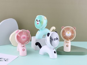 Cầm tay có thể sạc lại USB sinh viên nhỏ ký túc xá Dễ thương Máy tính để bàn Panda Pig hình dạng phim hoạt hình <span class=keywords><strong>Mini</strong></span> <span class=keywords><strong>Fan</strong></span> - Product Image 2