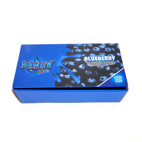 Papiers à rouler aromatisés Juicy Jay's Iconic Blueberry Splash Design King Size Slim, emballage prêt à la vente en boîte.