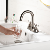 Robinet de lavabo de salle de bain moderne à deux poignées en laiton avec cartouche céramique, finition nickel brossé, fourni par l'usine