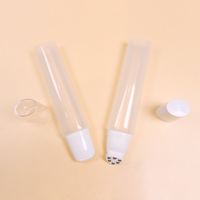 Tubes en plastique blancs faits sur commande ronds et ovales avec la caractéristique principale de flocage de rouleau de boule
