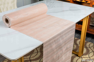 イベント用 PVC テーブルクロス - 安定したテーブルランナー、結婚式の装飾用高級プラスチックテーブルクロス - Product Image 3