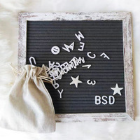 Vente chaude Feutre Letter Board Mini Babillard avec Lettres et Chiffres pour Art Décoratif Mural
