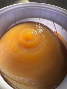 Глянцевая желтая высокотемпературная смазка для автомобилей с низким уровнем шума, снижающая трение в высокоскоростных шпинделях - Product Image 6