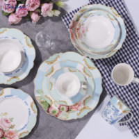 Ensemble d'assiettes en céramique New Bone China Vintage Floral rose Rose pour le dîner avec assiettes plates et plats en forme de fleur pour la maison et le café