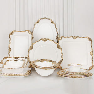 Set di Stoviglie in <span class=keywords><strong>Porcellana</strong></span> Rettangolare con Intarsi Dorati, Moderno e Lussuoso, Resistente al Calore, Portatile e Riutilizzabile - Product Image 4