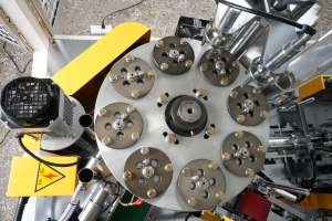 Nueva máquina formadora de tazas de café de papel de alta velocidad 4-16oz - Product Image 4