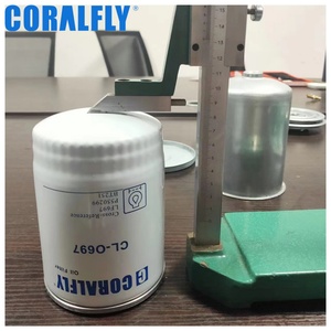 Filtro de Aceite para Motor Diésel de Camión Coralfly CL-O697 LF697 W940/1 SO242 P550299 FSO914/5 - Product Image 4