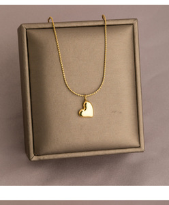 Collar Personalizado Estilo Coreano con Candado Grueso Esmaltado y Dije de Corazón en Oro de 18K para Mujer - Product Image 5