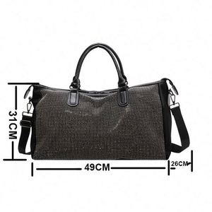 Échantillon Gratuit Nouveau Sac de Voyage de Luxe Brillant avec Rivets en Diamant pour Femme, Idéal pour le Week-end et les Nuits Passées - Product Image 1