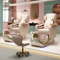 Fauteuil de pédicure électrique de luxe pour salon de beauté, avec spa pour les pieds à remous sans tuyauterie, inclinable et réglable, pour massage et bain.