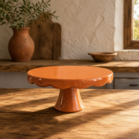 Support à gâteau en céramique bleu poussière personnalisé avec bord festonné, plateau de présentation de desserts en porcelaine, support à gâteau en gros avec bord ondulé