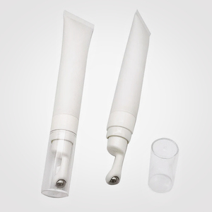 Tubo aplicador <span class=keywords><strong>de</strong></span> masaje <span class=keywords><strong>de</strong></span> esencia <span class=keywords><strong>de</strong></span> tubo <span class=keywords><strong>de</strong></span> crema <span class=keywords><strong>de</strong></span> Ojos <span class=keywords><strong>de</strong></span> 15ml y 30ml, cuello largo, rodillo <span class=keywords><strong>de</strong></span> una sola bola, embalaje <span class=keywords><strong>de</strong></span> tubo suave - Product Image 1
