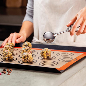 OEM /ODM 42*29.5cm <b>Silicone</b> Macaron Mat for <b>Baking</b> Cookie Biscuit Mat Tapis De Cuisson En <b>Silicone</b> - Product Image 4