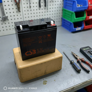 <span class=keywords><strong>Batterie</strong></span> de stockage d'énergie GP 12170 <span class=keywords><strong>12V17Ah</strong></span> pour panneau de commande d'alarme incendie - Product Image 1