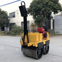Compacteur à rouleaux vibrants à double tambour 4T, moteur diesel avec transmission, haute puissance de fouillisement pour la construction routière