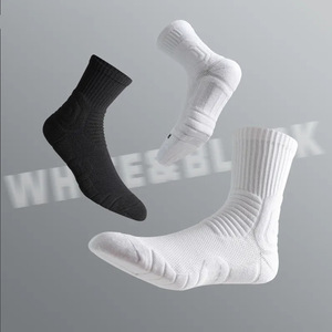 <span class=keywords><strong>Chaussettes</strong></span> de sport haute performance pour vendeurs en ligne et détaillants en ligne – Vente en gros de <span class=keywords><strong>chaussettes</strong></span> mi-mollet anti-humidité pour la gym et le fitness, <span class=keywords><strong>antidérapantes</strong></span> - Product Image 3