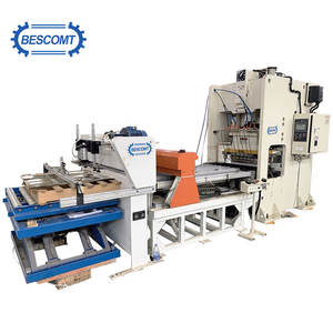 Halbautomatische Flaschenverschlussmaschine für Spirituosenflaschen mit 2 Jahren Garantie – Mechanische Glas-, Aluminium- und Holzverschlussmaschine - Product Image 2