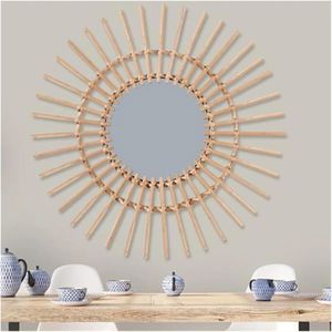 Specchio da Parete Rotondo Boho in Rattan con Cornice Intrecciata Naturale, Specchio Decorativo per Soggiorno e Camera da Letto - Product Image 2