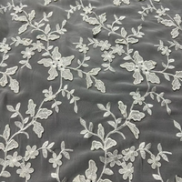 Tissu en Georgette de Chiffon Non Tissé 100% Polyester Biologique et Respirant Brodé Blanc Naturel pour la Mode de Mariage Féminine