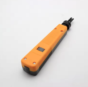 Outil <span class=keywords><strong>de</strong></span> poinçonnage <span class=keywords><strong>de</strong></span> précision premium à 110 lames - pour bloc <span class=keywords><strong>de</strong></span> poinçonnage Ethernet, prise Keystone et réparation <span class=keywords><strong>de</strong></span> câbles réseau - Product Image 2