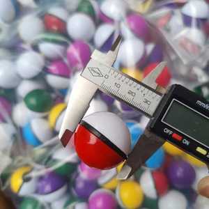 Vente flash <span class=keywords><strong>pas</strong></span> <span class=keywords><strong>cher</strong></span> : jouet Poké Ball de 3,4 cm, capsule Poké Mon avec figurine à l'intérieur pour distributeur automatique - Product Image 5