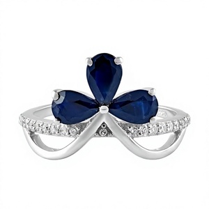 Bague en forme de fleur avec saphir bleu et diamant, sertie de griffes et de crochets, en argent sterling 925, style luxueux pour femme - Product Image 1