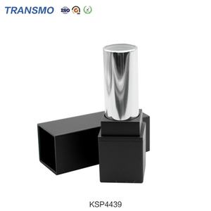 Kit de Rouge à Lèvres Personnalisé de Luxe avec Rouge à Lèvres Liquide Rose Scintillant et Baume à Lèvres Mat en Tube avec Capuchon à Vis pour Utilisation comme Fard à Joues - Product Image 5