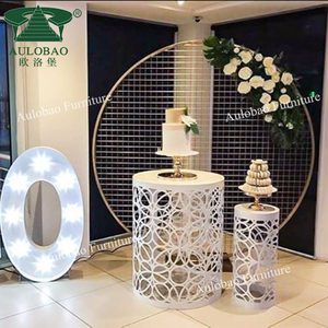 Supports à fleurs en fer de conception moderne pour les mariages, meubles d'événements sculptés en gros avec un design creux, meubles en métal pour le salon - Product Image 3
