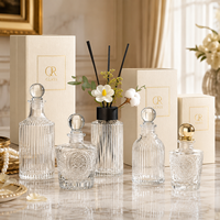 Diffuseur de parfum d'ambiance personnalisé 50ml 100ml 150ml, flacon en verre vide avec couvercle et bâtonnets en rotin, petit vase en verre