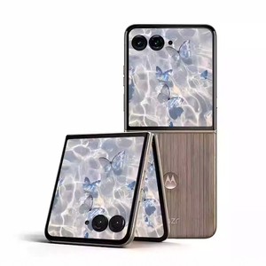 Moto Razr 60 Ultra, Teléfono Móvil Plegable con Doble Pantalla AMOLED Pequeña, SIM China, Smartphone 5G Android Snapdragon 8 Elite - Product Image 4