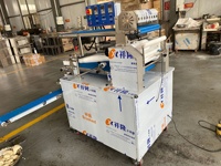 Machine automatique de formage de pains Bao, machine à fabriquer des pains farcis à la vapeur pour les usines alimentaires