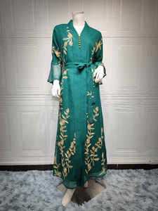 2024 musulman Eid al Adha automne et hiver maille brodé estampage à chaud feuille impression Robe femmes Robe de soirée Robe arabe - Product Image 3